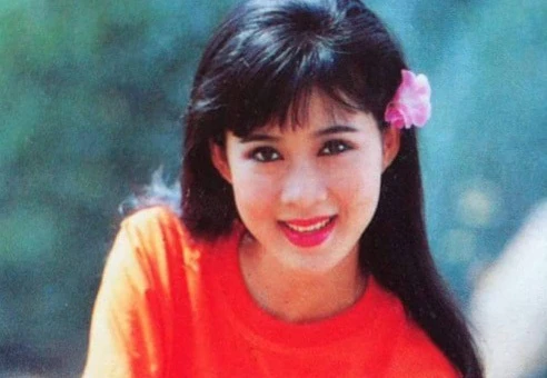 Nhan sắc, cuộc sống của những “Nữ hoàng ảnh lịch” một thời, giờ ra sao?