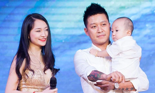 Cận tiệc sinh nhật hoành tráng của con trai Tuấn Hưng