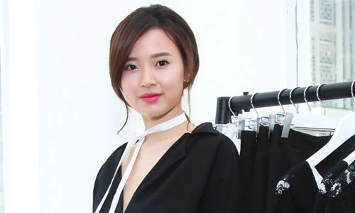 Phan Thành lặng lẽ dõi theo hot girl Midu sau chia tay