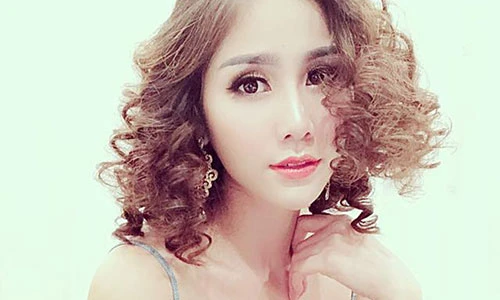 Nhan sắc mỹ nhân sở hữu đôi chân 1,15m dài nhất showbiz