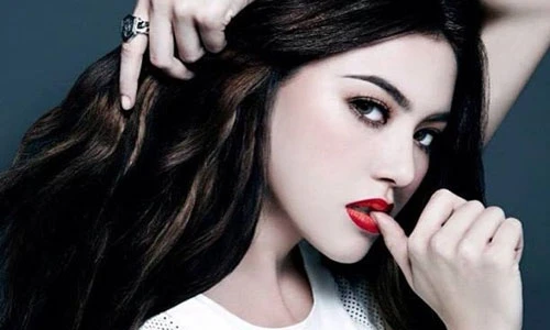 Nhan sắc ma mị của mỹ nhân đẹp nhất Thái Lan