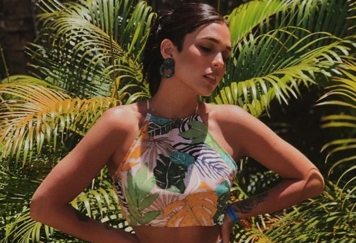 Loạt hình xăm trên cơ thể nóng bỏng của tân Á hậu Miss Universe 