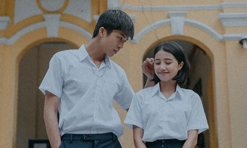 Ảnh đáng yêu không thể tả của "Nữ hoàng chửi thề" và bạn trai 