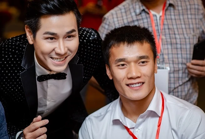 MC Nguyên Khang háo hức gặp gỡ các cầu thủ Olympic Việt Nam