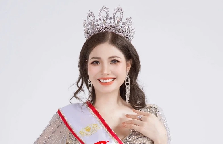 Sắc vóc xinh đẹp của Á hậu Phạm Thị Phương