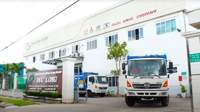 Công ty Cổ phần Vận tải Thương mại Xây dựng Công nghiệp Đức Long