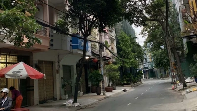 Đường Bàu Cát 6