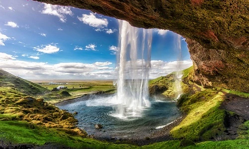 Nín thở trước vẻ đẹp thiên nhiên siêu thực của Iceland