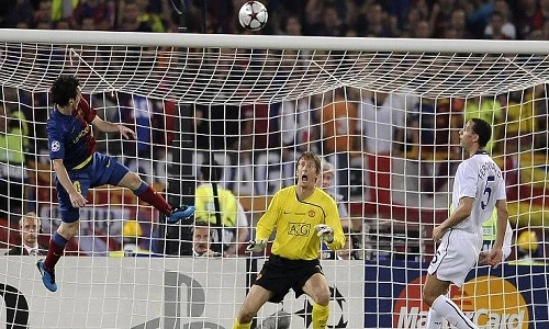 Những bàn thắng bằng đầu tuyệt đẹp của Messi