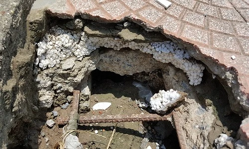 Sợ “vỡ mật” với cây cầu làm bằng... xốp và cát