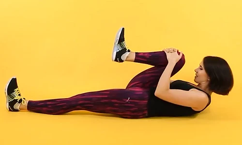 Tập 4 động tác này, bạn sẽ chẳng bao giờ bị đau lưng