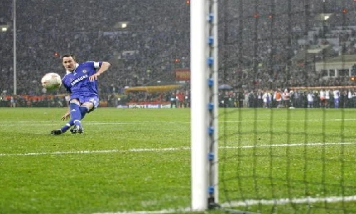 10 pha sút hỏng penalty tồi tệ nhất lịch sử bóng đá