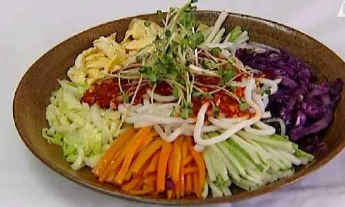 Công thức chế biến mì lạnh đúng chuẩn Hàn Quốc 