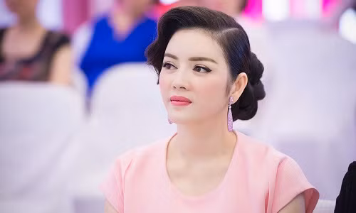 Chân dung “phi công trẻ“ yêu say đắm Lý Nhã Kỳ 7 năm 