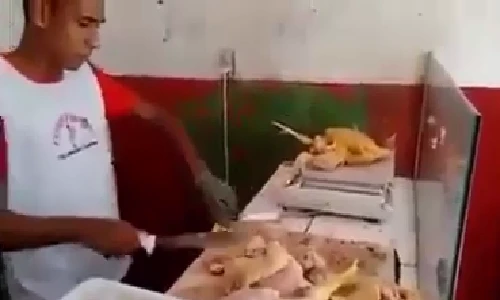 Cận cảnh màn chặt thịt gà ngang ngửa vận tốc ánh sáng