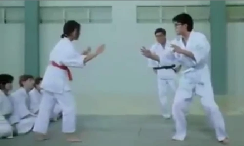 Cười vỡ bụng với màn đánh võ hài hước của Châu Tinh Trì