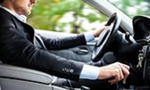 4 kỹ thuật lái xe hơi an toàn nhất định phải nhớ
