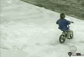 Chỉ tại cua gấp quá.