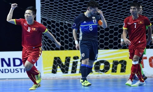 Bình luận viên Fox Sport xin ngả mũ trước Futsal Việt Nam