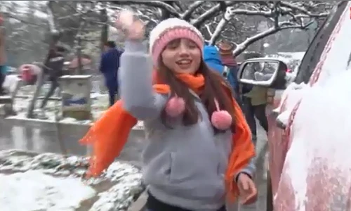 Những khoảnh khắc Sapa đẹp mê hồn trong tuyết trắng