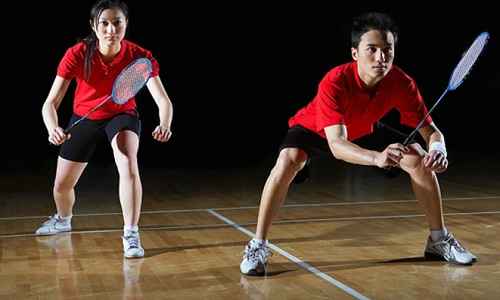 Lợi ích tuyệt vời của việc chơi cầu lông thường xuyên