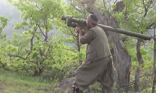 Trực thăng AH-1W Super Cobra nổ tung sau khi trúng tên lửa