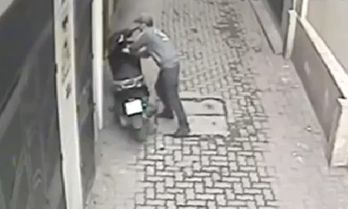 Bẻ khóa trộm SH trong vài nốt nhạc ở Hà Nội