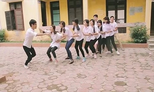 Sự khác nhau giữa học sinh thời xưa và nay