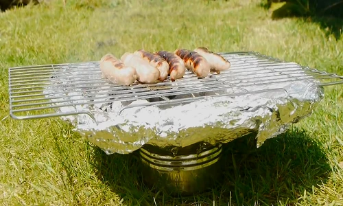 Cách chế bếp nướng ngoài trời từ ống bơ, giấy bạc