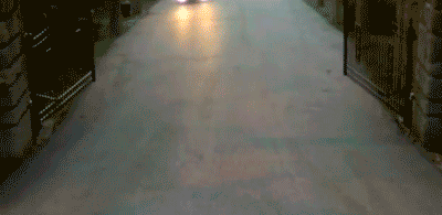 Quá nhanh quá nguy hiểm.