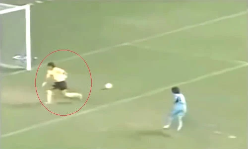 Những thủ môn hài hước nhất mọi thời đại