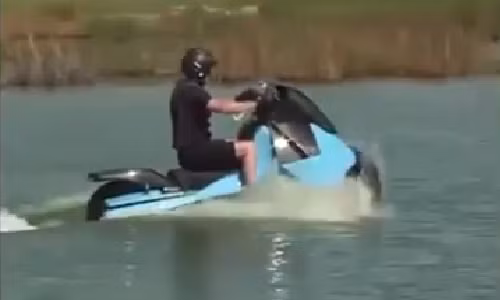 Đây là chiếc xe người Hà Nội nên dùng vào mùa mưa