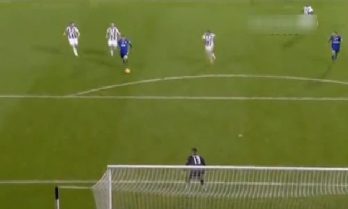 10 pha phản công nguy hiểm nhất lịch sử bóng đá