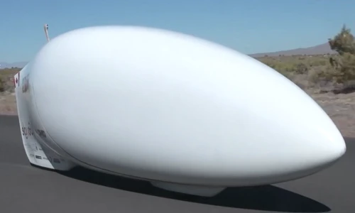 Xe đạp hình viên đạn nhanh nhất thế giới