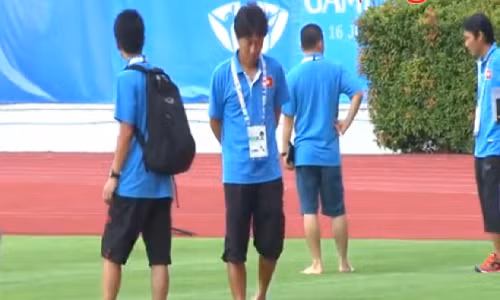 HLV Miura nghi ngờ sân thi đấu SEAGames 28 không đạt chuẩn