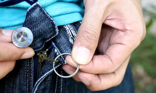 Những cách chữa khóa quần bị tuột đơn giản nhất