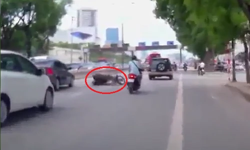 Thanh niên đánh võng lấn làn và cái kết đắng