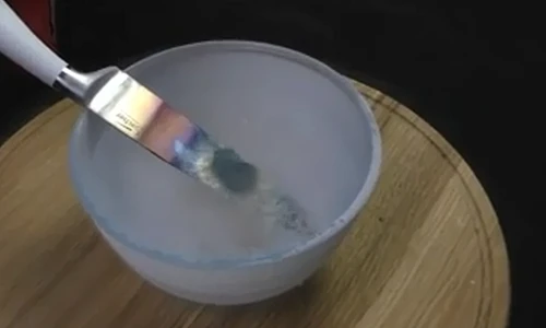 Điều gì xảy ra khi cho dao 1000 độ C vào nitơ lỏng?