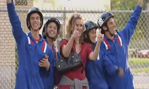 Ngỡ ngàng với trò đùa của hai cặp song sinh