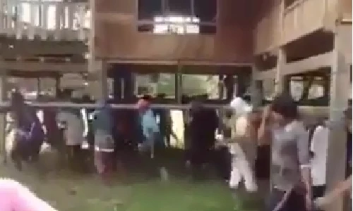 Khó tin với cách chuyển nhà siêu tốc