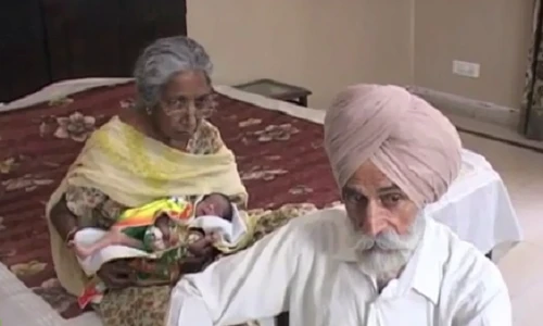 Video cụ bà 72 tuổi sinh bé trai đầu lòng