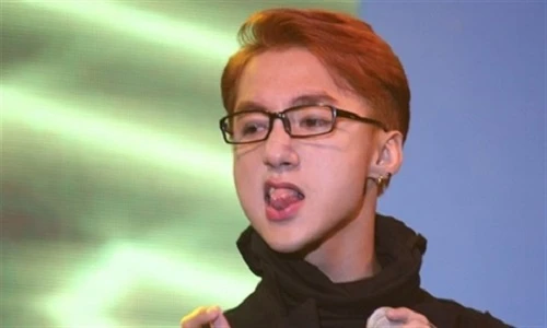 Những biểu cảm “không phải dạng vừa đâu” của Sơn Tùng MTP