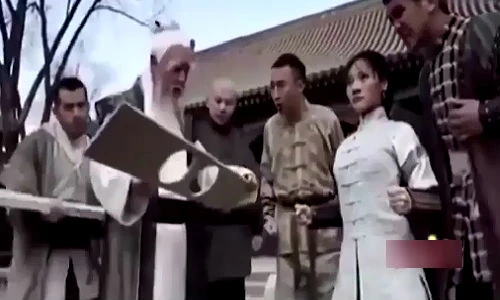 Video hài: Nữ cao thủ võ lâm là đây