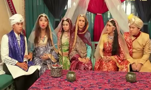 Cười vỡ bụng với phiên bản “Cô dâu 1800 tuổi”