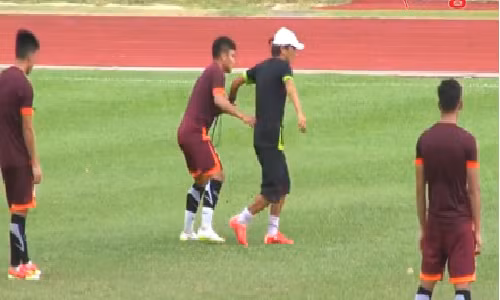 “Chộp” những khoảnh khắc hài hước của U23 Việt Nam