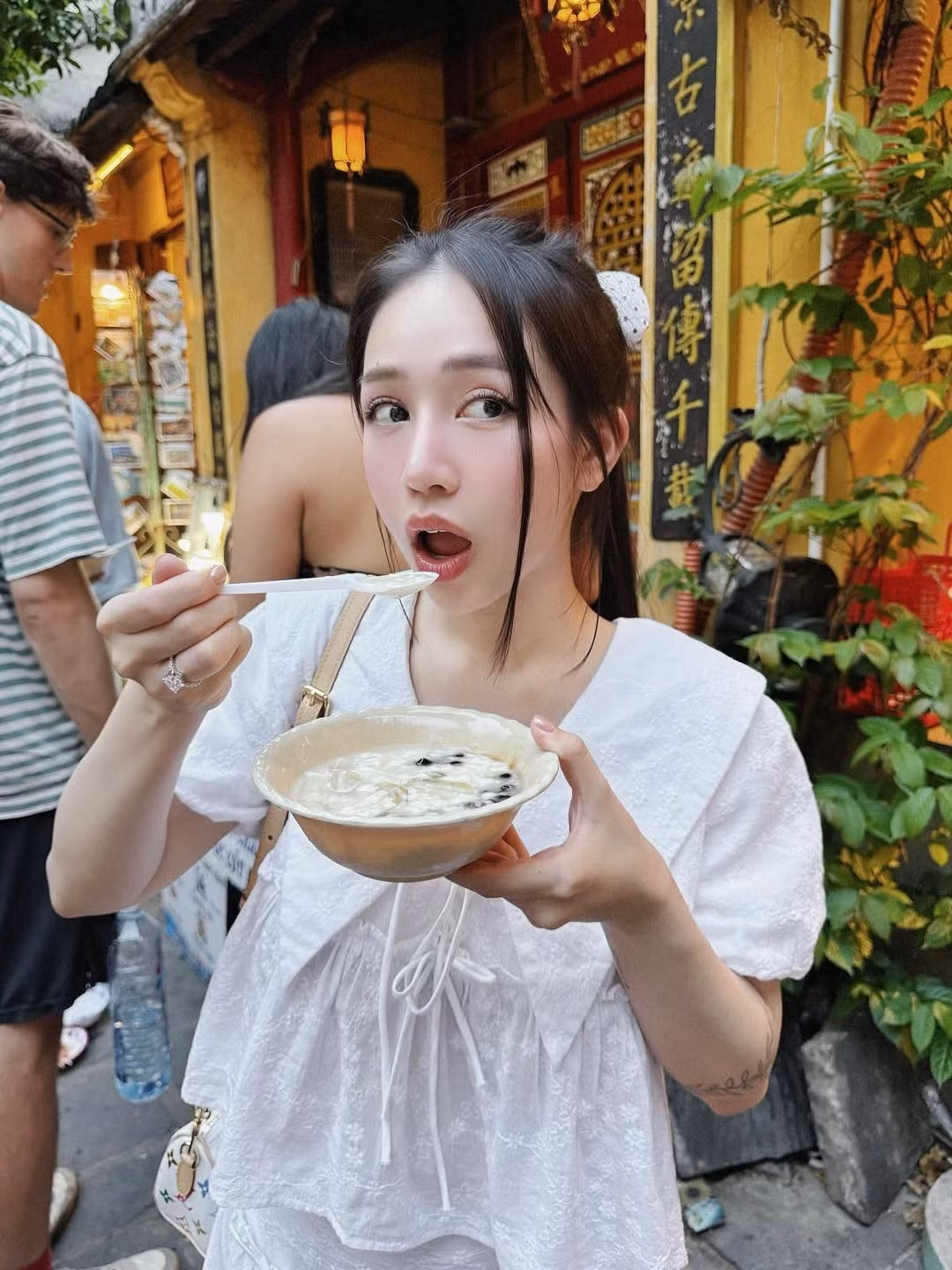 Joyce Phạm (Phạm Trần Nguyễn Minh Anh), con gái lớn của đại gia Minh Nhựa, vừa gây chú ý khi khoe loạt ảnh du lịch sau sinh. (Ảnh: IGNV)