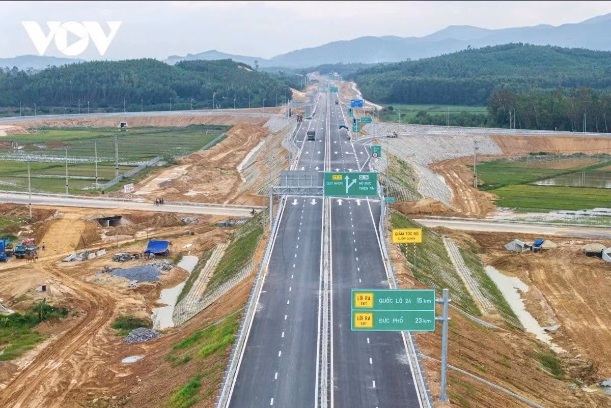 Bộ Xây dựng chấp thuận cho khai thác cao tốc Quảng Ngãi - Hoài Nhơn.
