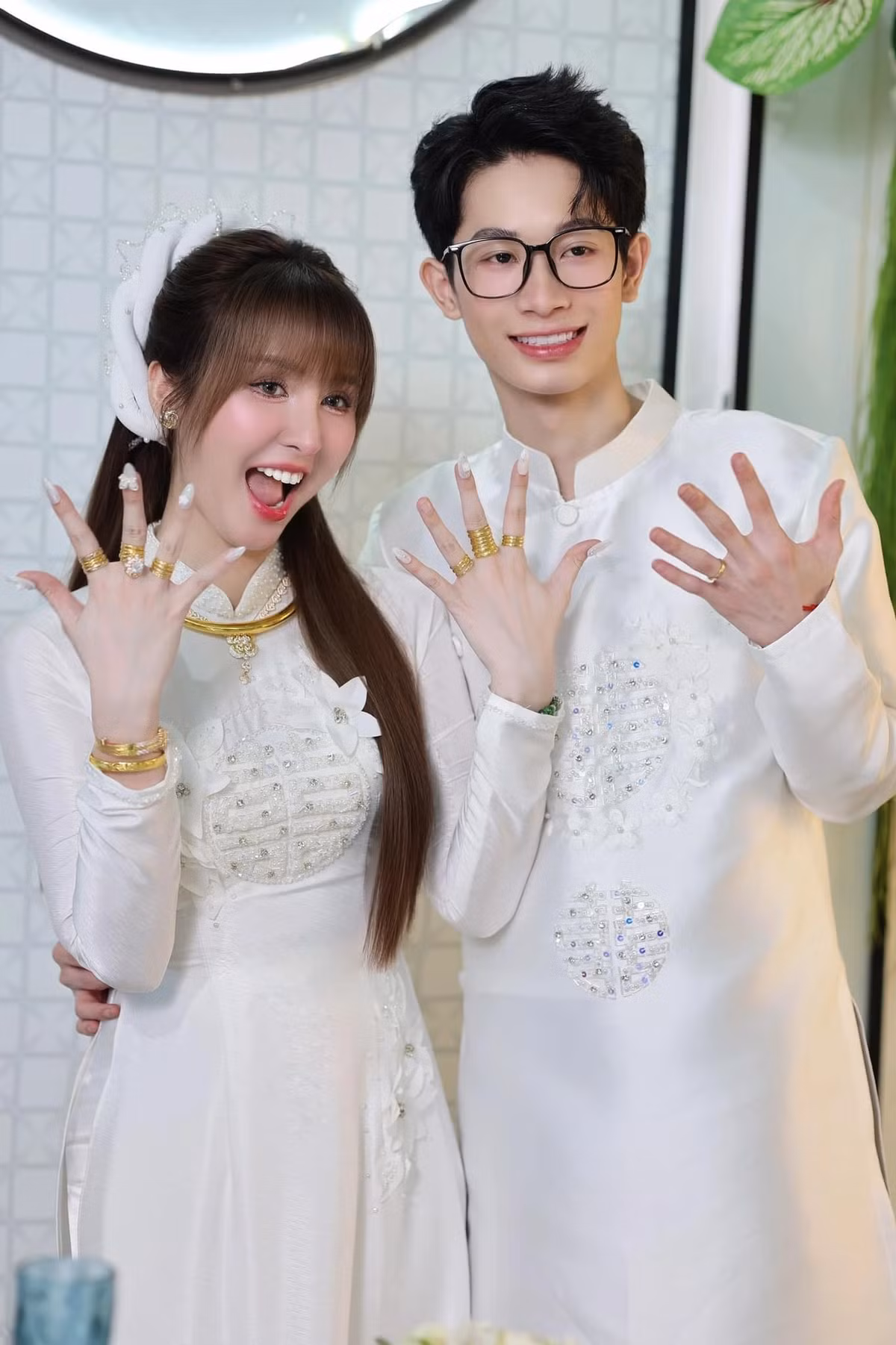 Cái kết viên mãn của Ngân Sát Thủ và Phan Văn Đông cũng được cộng đồng game thủ ủng hộ, chúc mừng.
