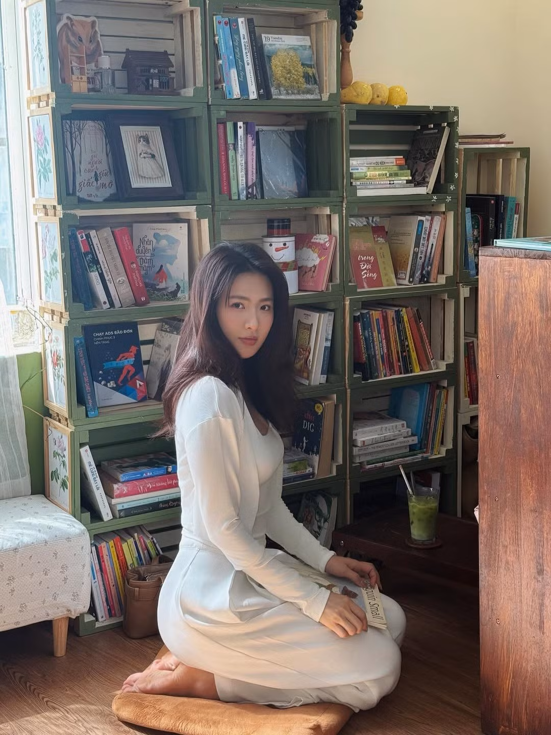 Minh Trang là một nữ diễn viên trẻ đầy triển vọng của màn ảnh Việt. Cô bắt đầu được công chúng biết đến và yêu mến qua các vai diễn trong phim truyền hình như “Chọc tức vợ yêu” và đặc biệt là vai diễn thành công trong bộ phim điện ảnh “Tháng năm rực rỡ”. (Ảnh: IGNV)