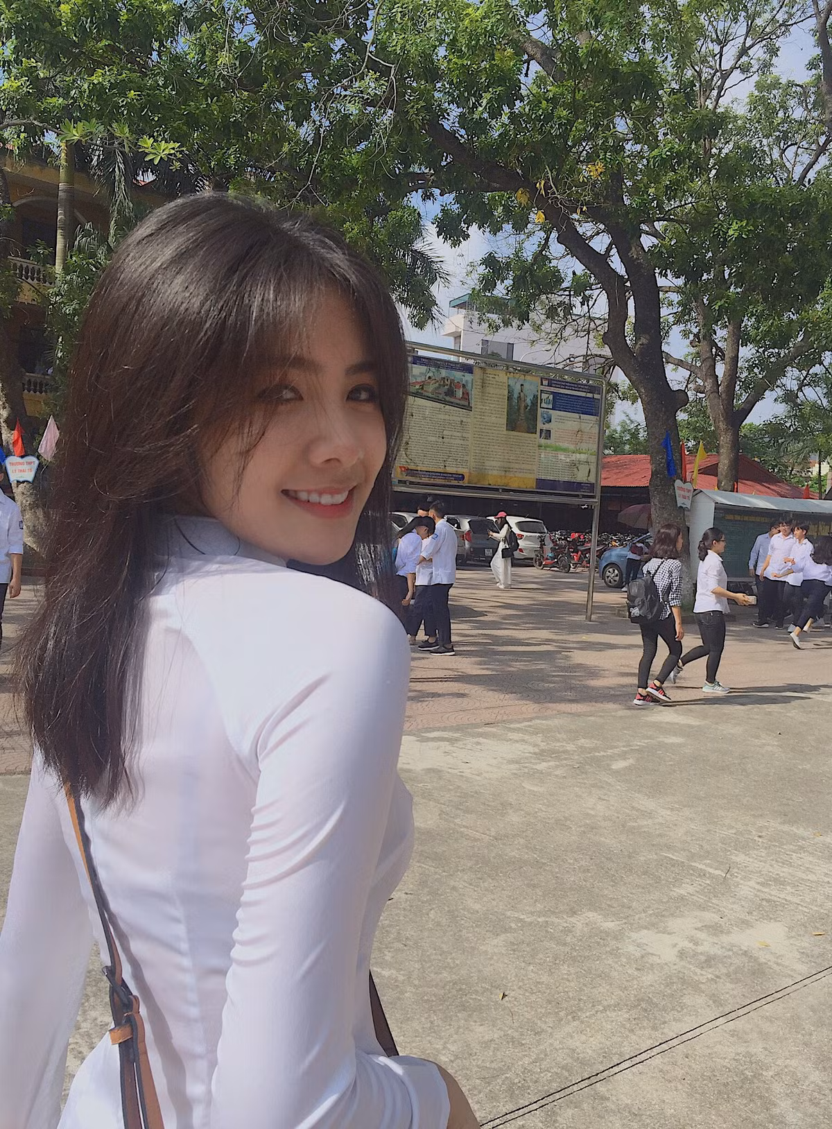 hot-girl.jpg